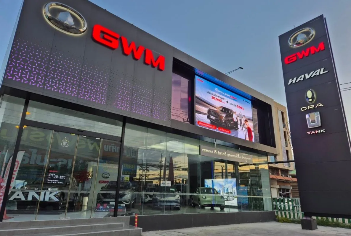 E100_20.42sqm-GMW-Showroom-4